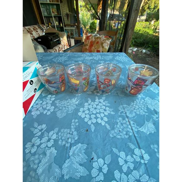 Home Concepts 4 pack of Insulated Tumblers 14 oz. Gardening Theme Pattern EUC - Picture 11 of 16